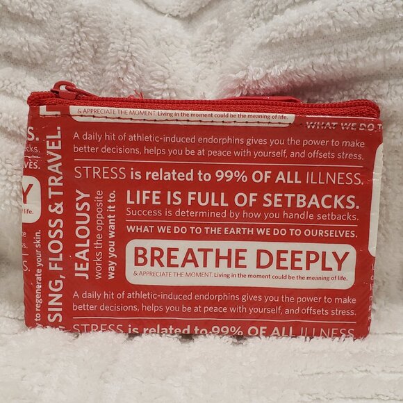 (2/$15) VTG Lululemon Manifesto Red & White Coin Purse / Gift Card Holder - Picture 1 of 4
